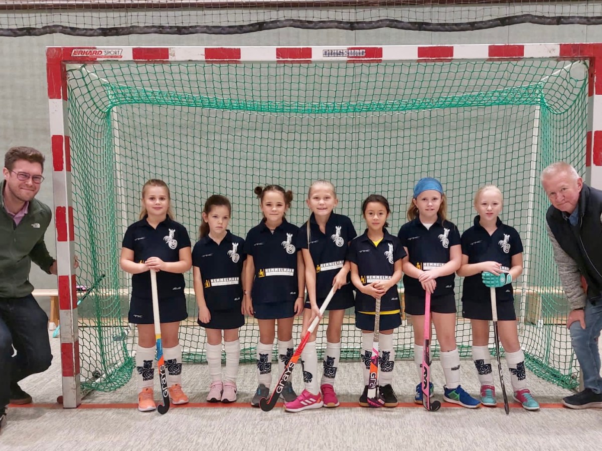 WU8 für tolle Feldsaison mit neuen Trikots&nbsp;belohnt